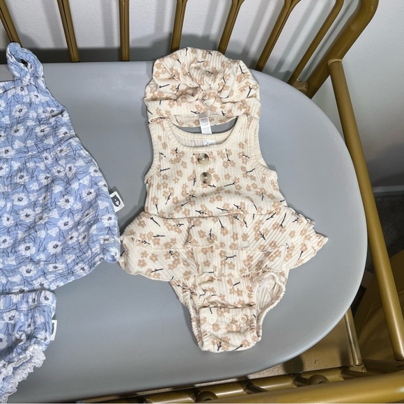 Beautiful comfortable quality Floral Blue and Cream baby girl Dress Set of 2 - Picture 6 of 7